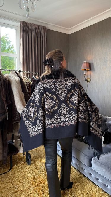 Hovedbilde NOMA Exclusive Jackie skjerf ...