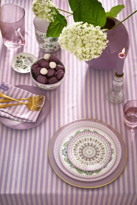 Pip ASJETT Lily&Lotus Offwhite 17cm. 